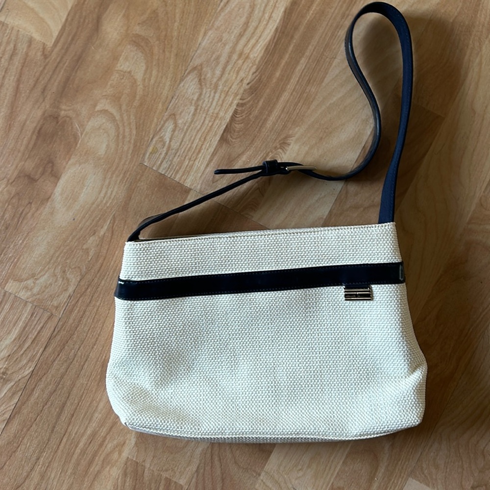 Tommy Hilfiger Womens Tan Woven Straw Bag Tote Purse Handbag